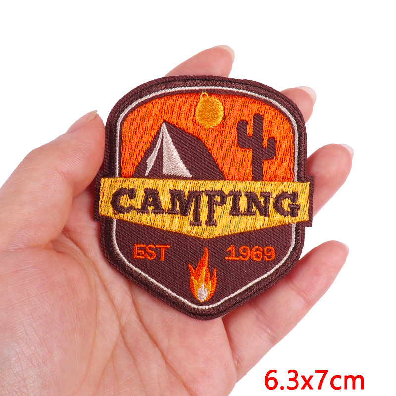 Mountain Camping Adventure Emb - Outdoor Adventure With No Backpack recension och pris